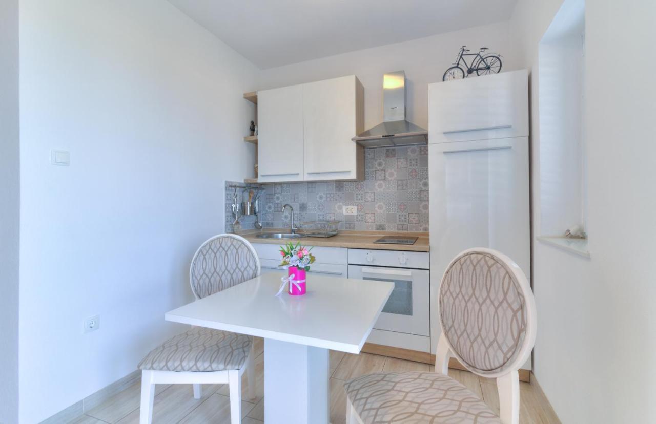 Apartments Jo Senj  Extérieur photo