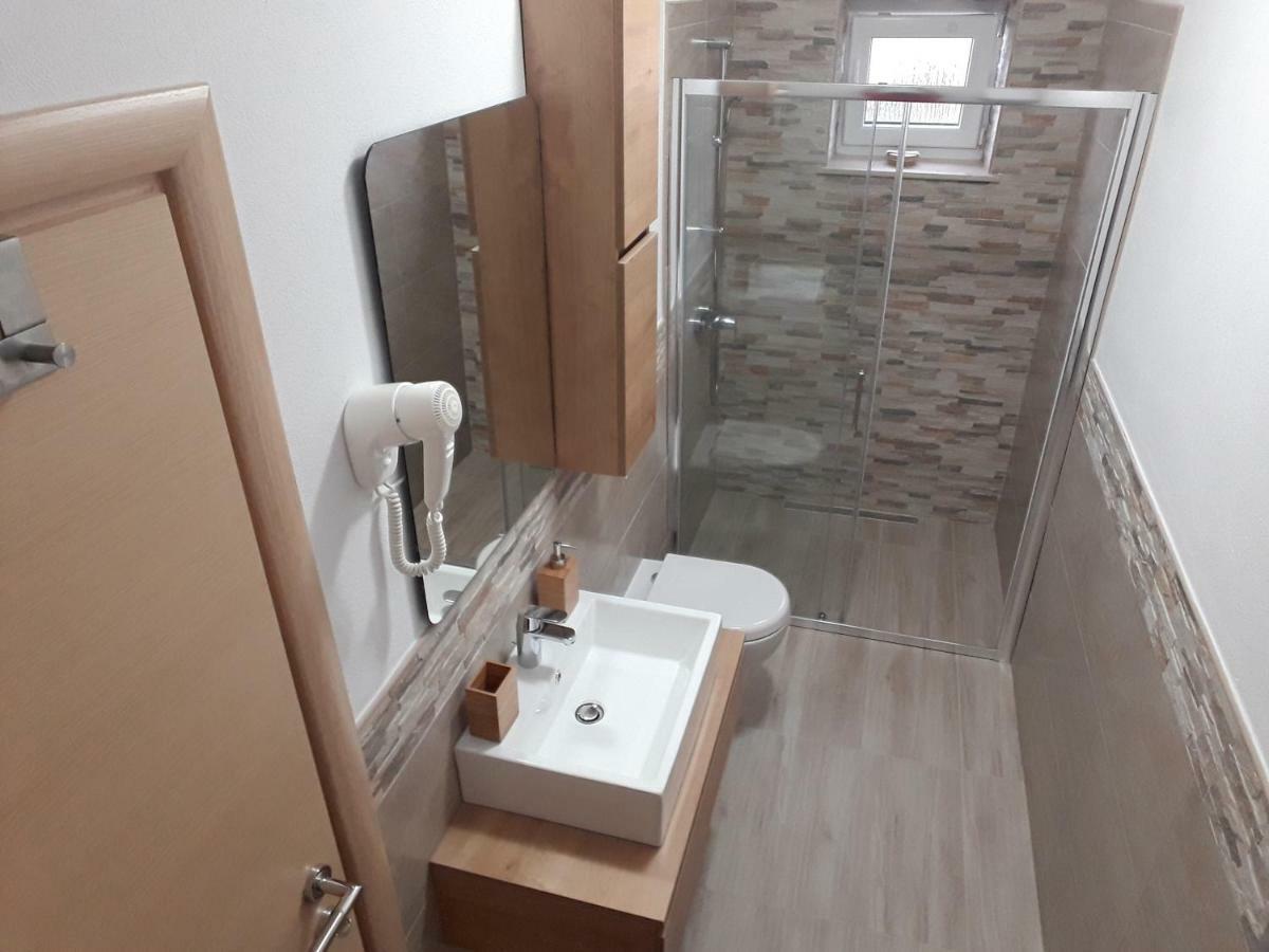 Apartments Jo Senj  Extérieur photo